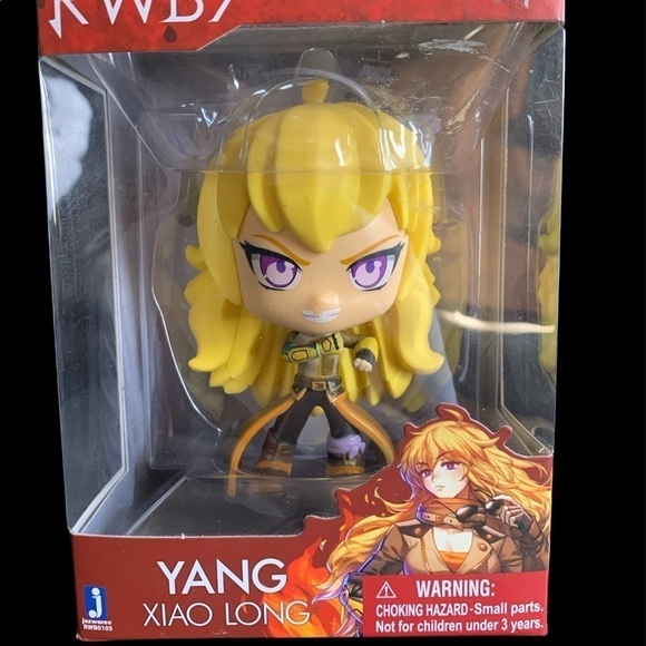 RWBY Yang Xiao Long Figure - Picture 1 of 4